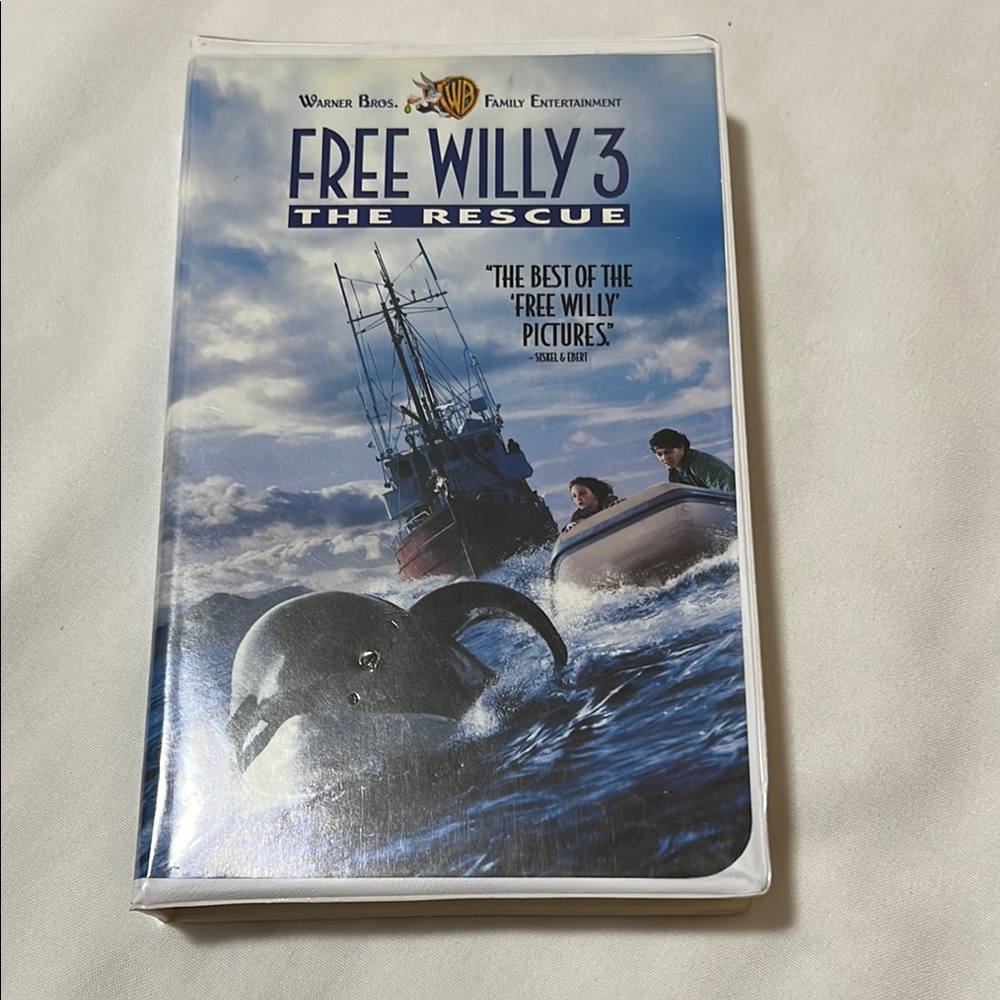 Free Willy 3: The Rescue VHS Movie